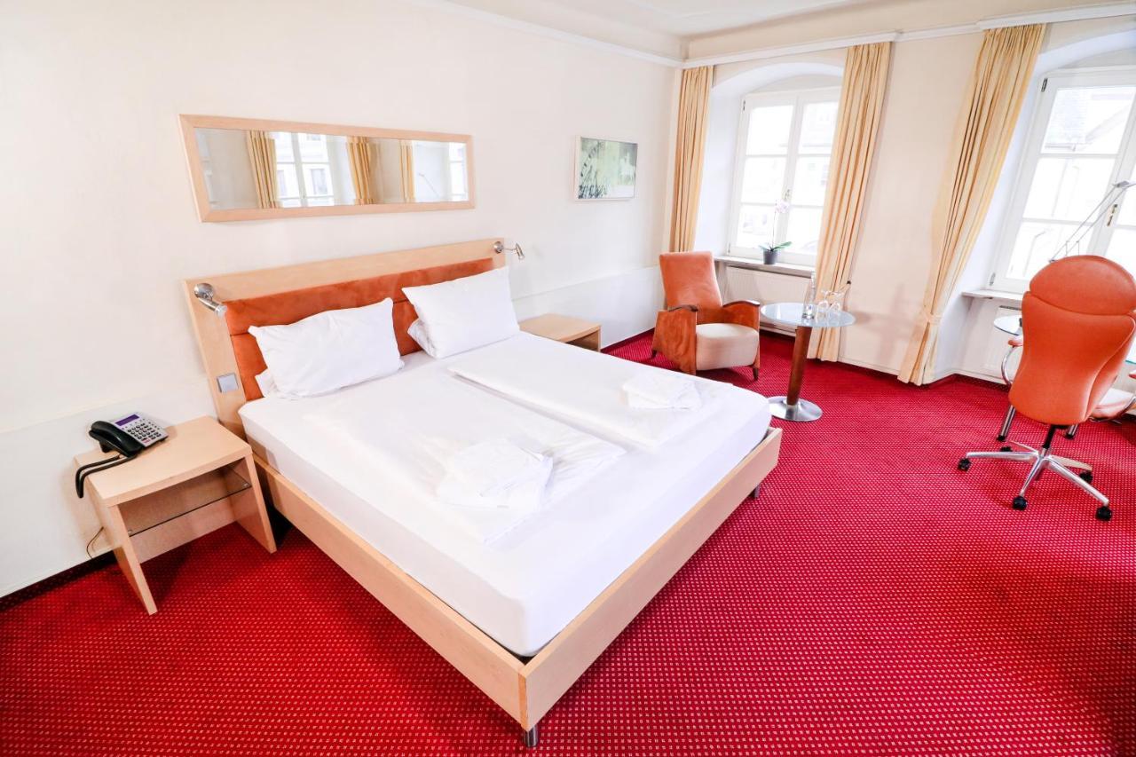 Hotel Rose Weißenburg in Bayern Eksteriør billede